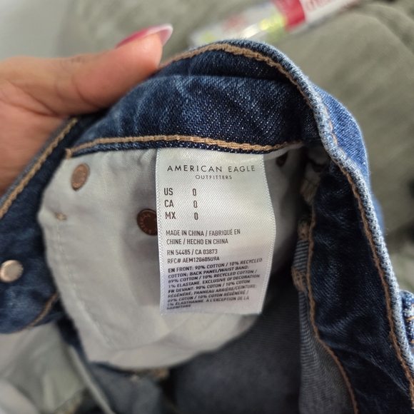 American Eagle Outfitters Perfect Short Denim - Picture 4 of 6